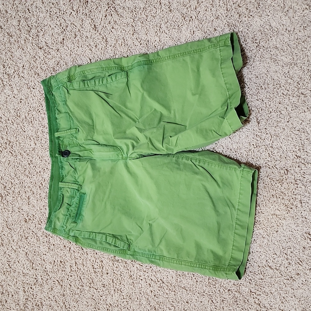 Gap men short